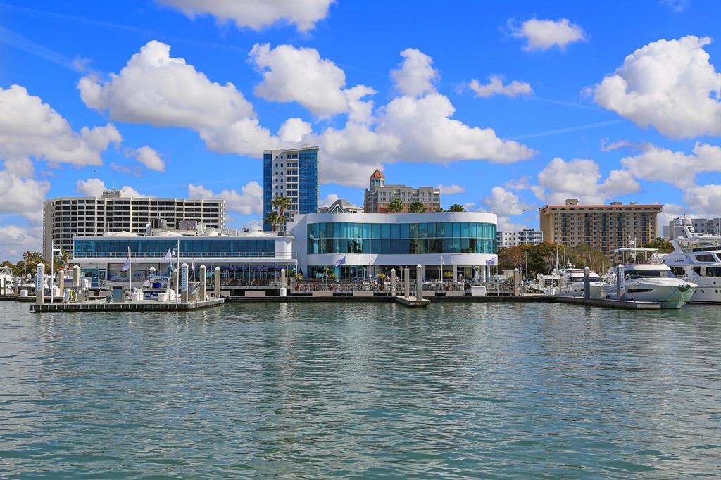 1111 RITZ CARLTON DRIVE Unit: 1701