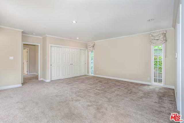 Traditional Beverly Hills Lease