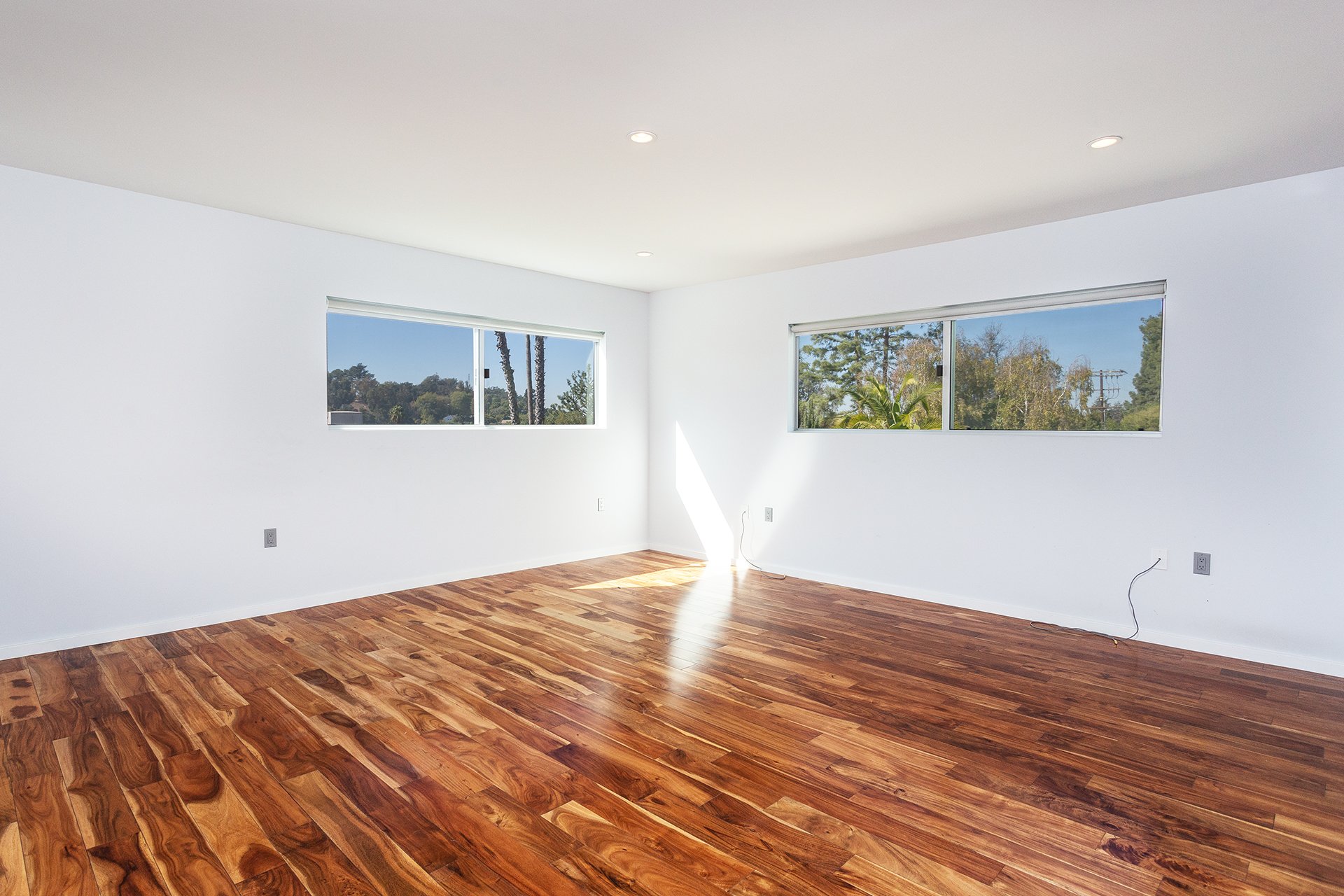 8040 Okean Ter, Briar Summit