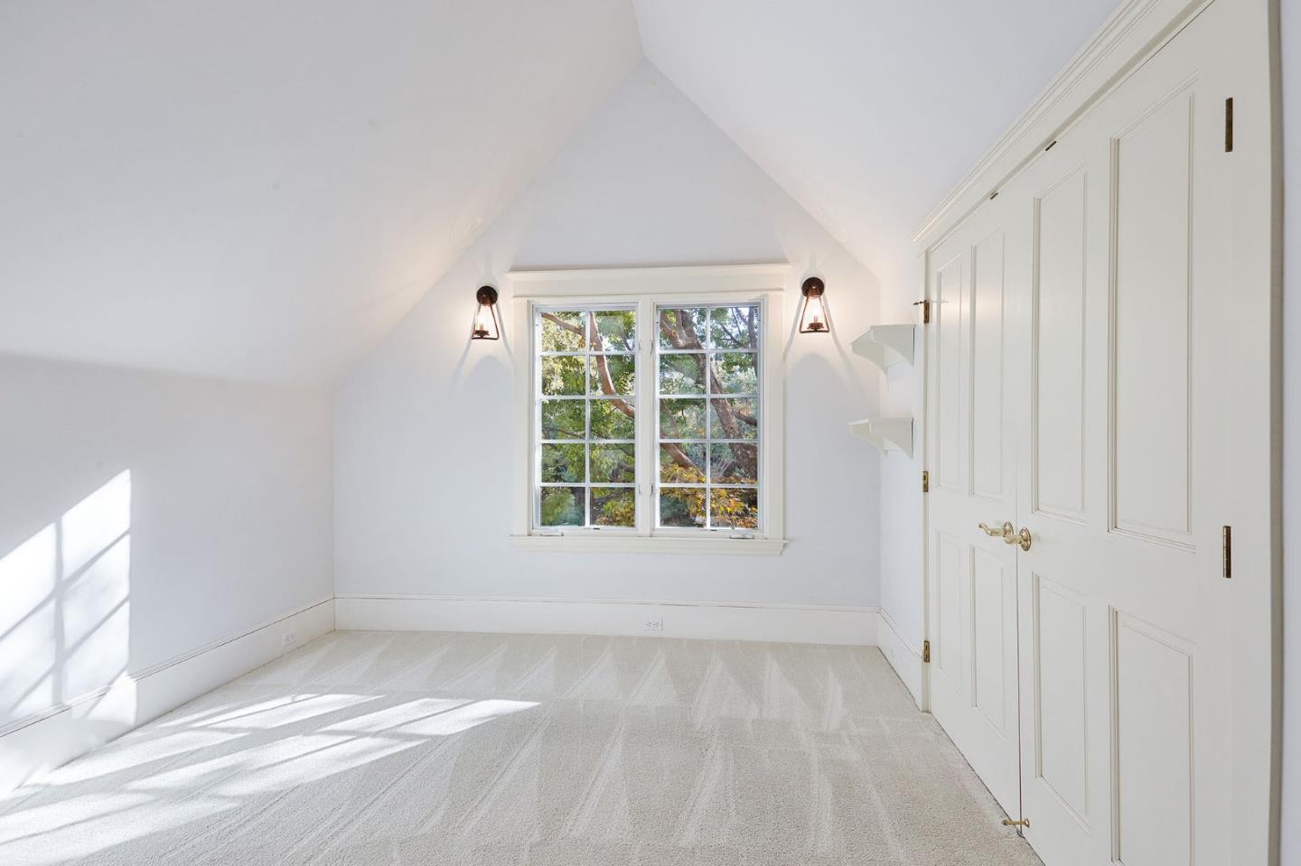 17930 Vineland Avenue, Monte Sereno