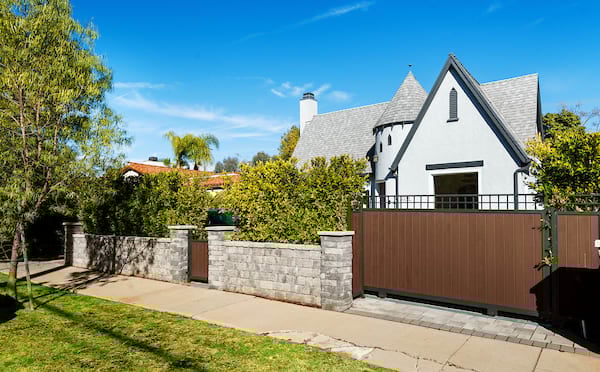 Overland gated Residence