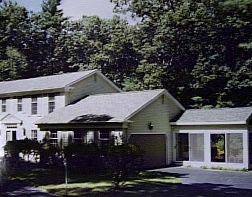 350 Simon Willard Rd