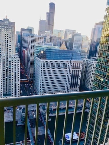 345 N Lasalle St, #4305