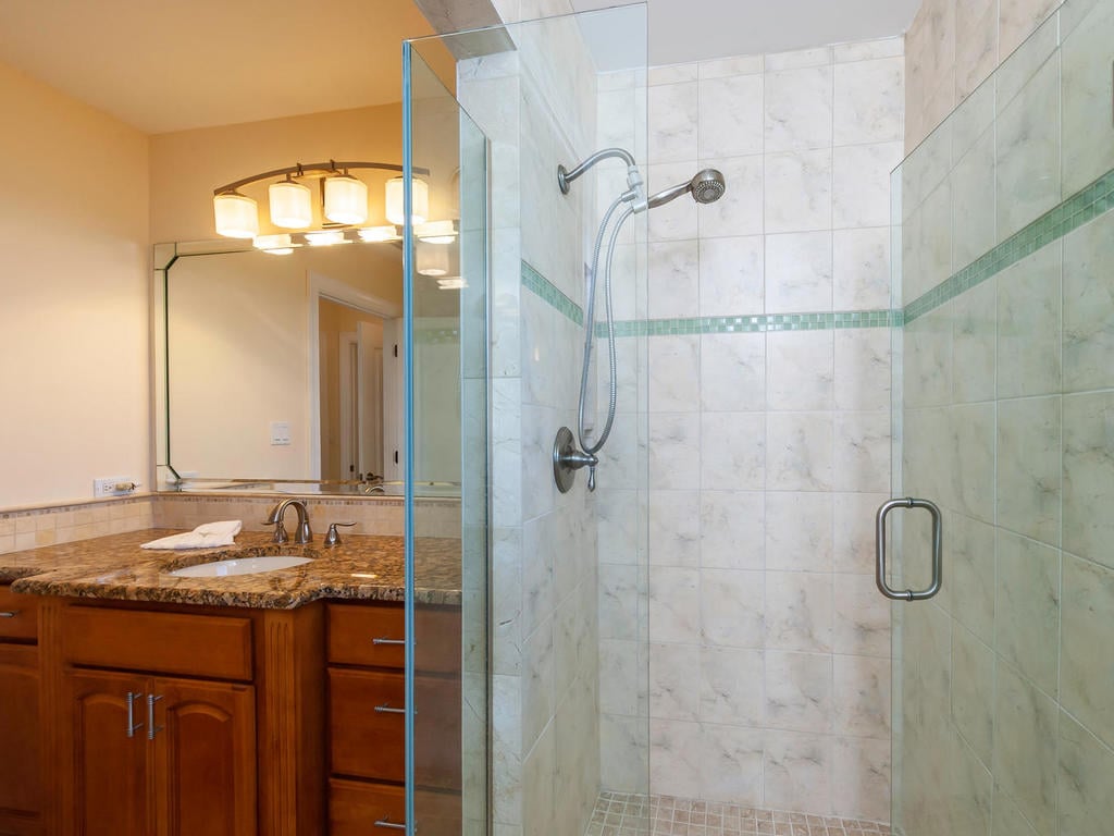 630 Emerald Harbor 