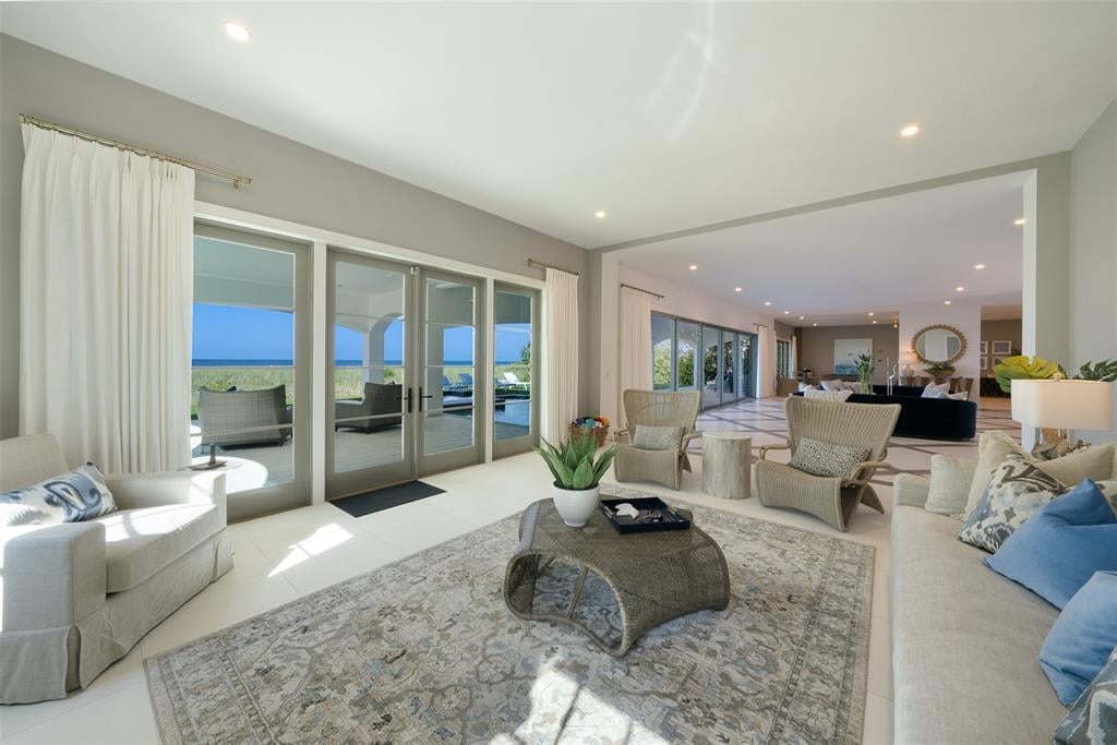 100 Beach Ave, Anna Maria