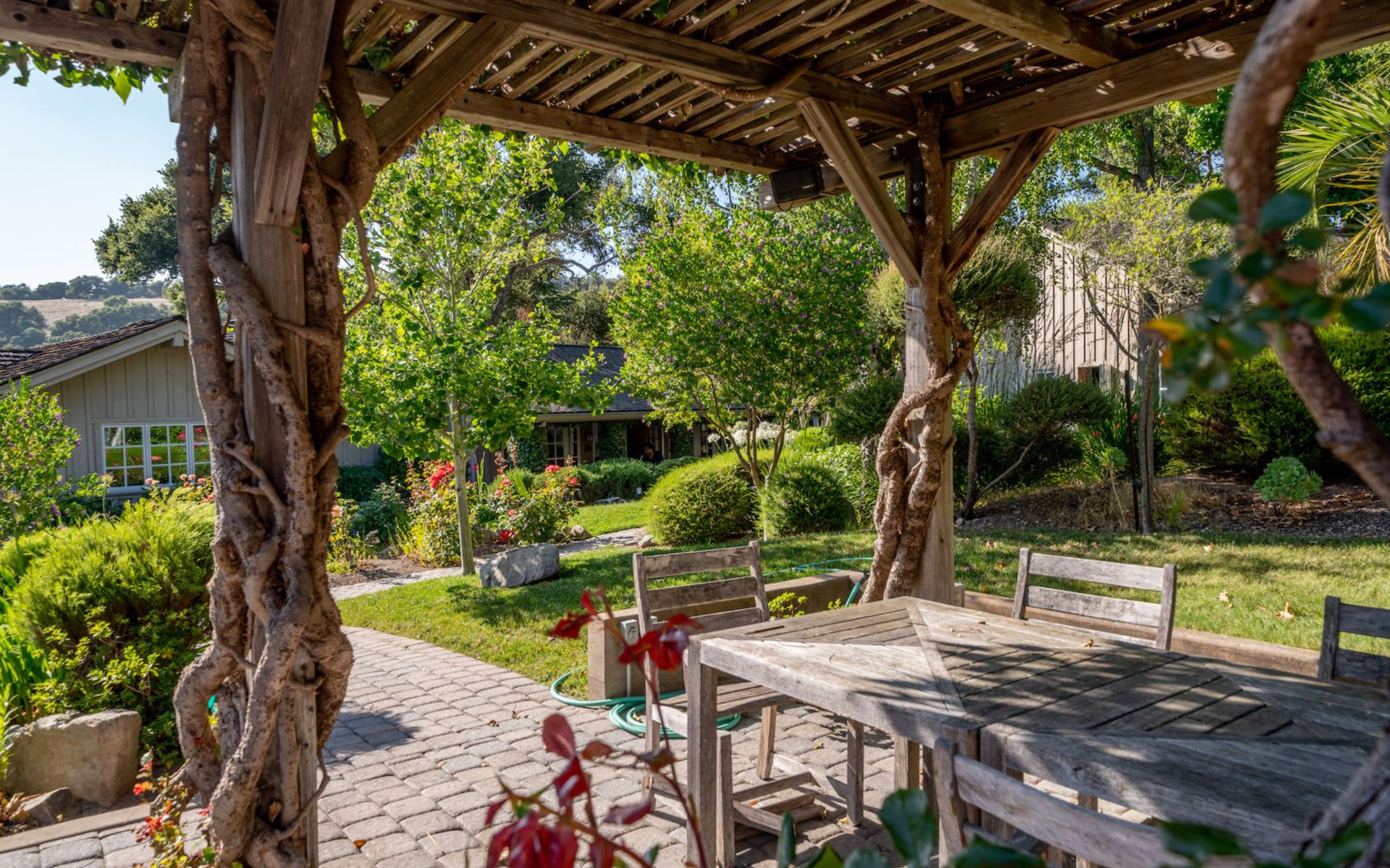 Diamond T Ranch & Vineyards - The Talbott Estate
