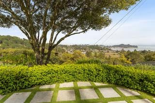 222 Bayview Drive