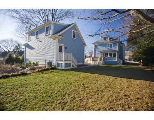 33 Everett Street
