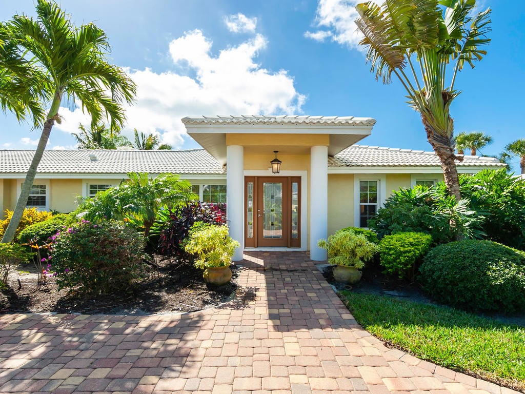 630 Emerald Harbor 