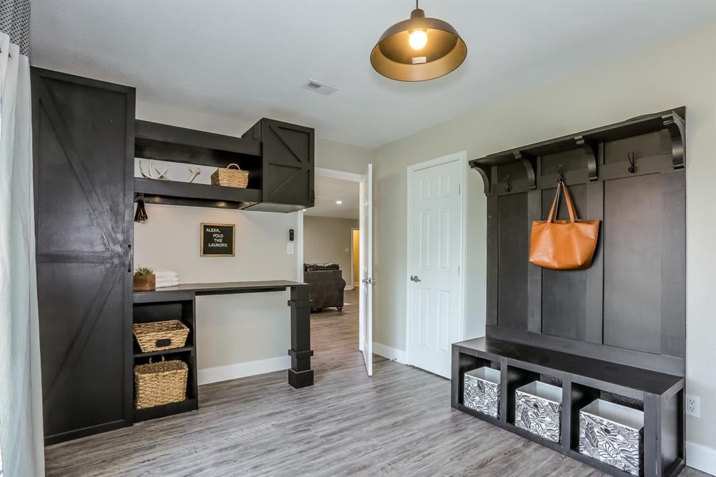 215 Acorn Tree Court