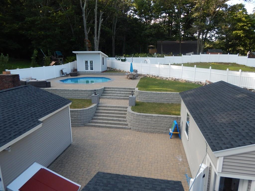 11 Ewald Ave