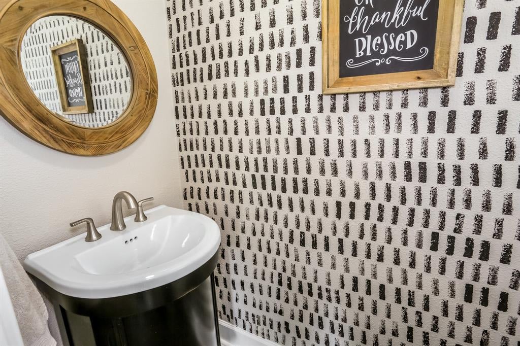 215 Acorn Tree Court