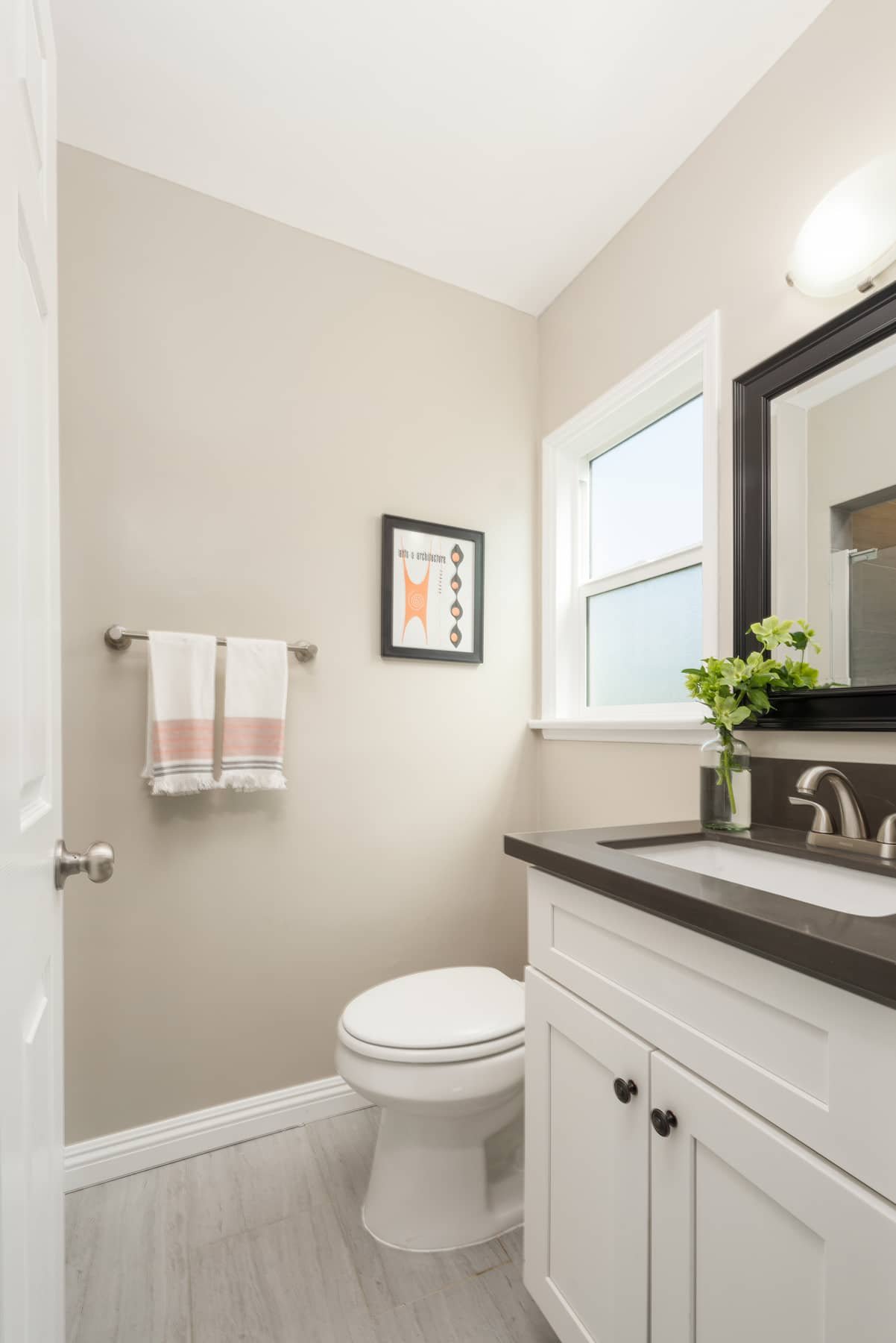 Fantastic 4 Bedroom in super hot Hawthorne