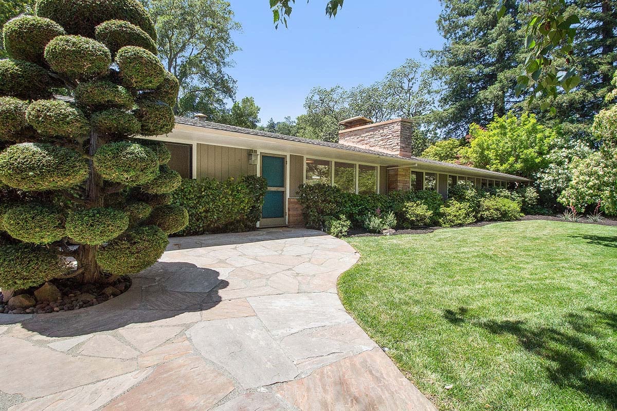 3333 Springhill Rd.