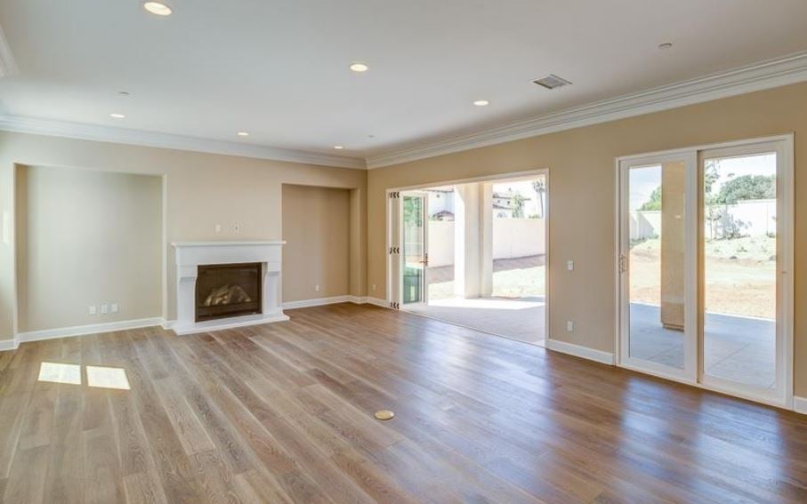 1627 New Crest Ct