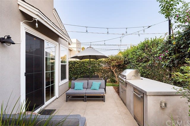 204 Susannah Place, Costa Mesa