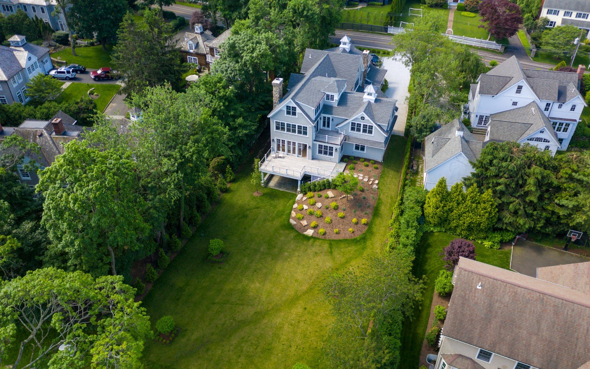 25 Tomac Ave