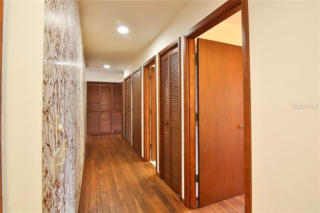 1311 Roberts Bay Ln