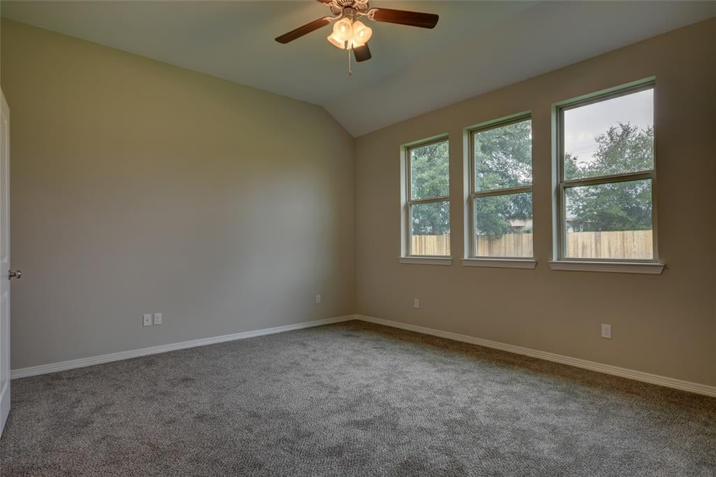 42 Briarwood Lane Bellville, Tx 77418