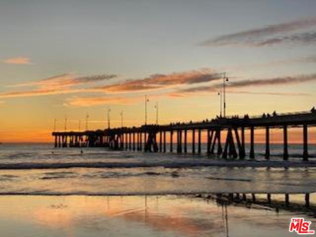 4001 Ocean Front Walk