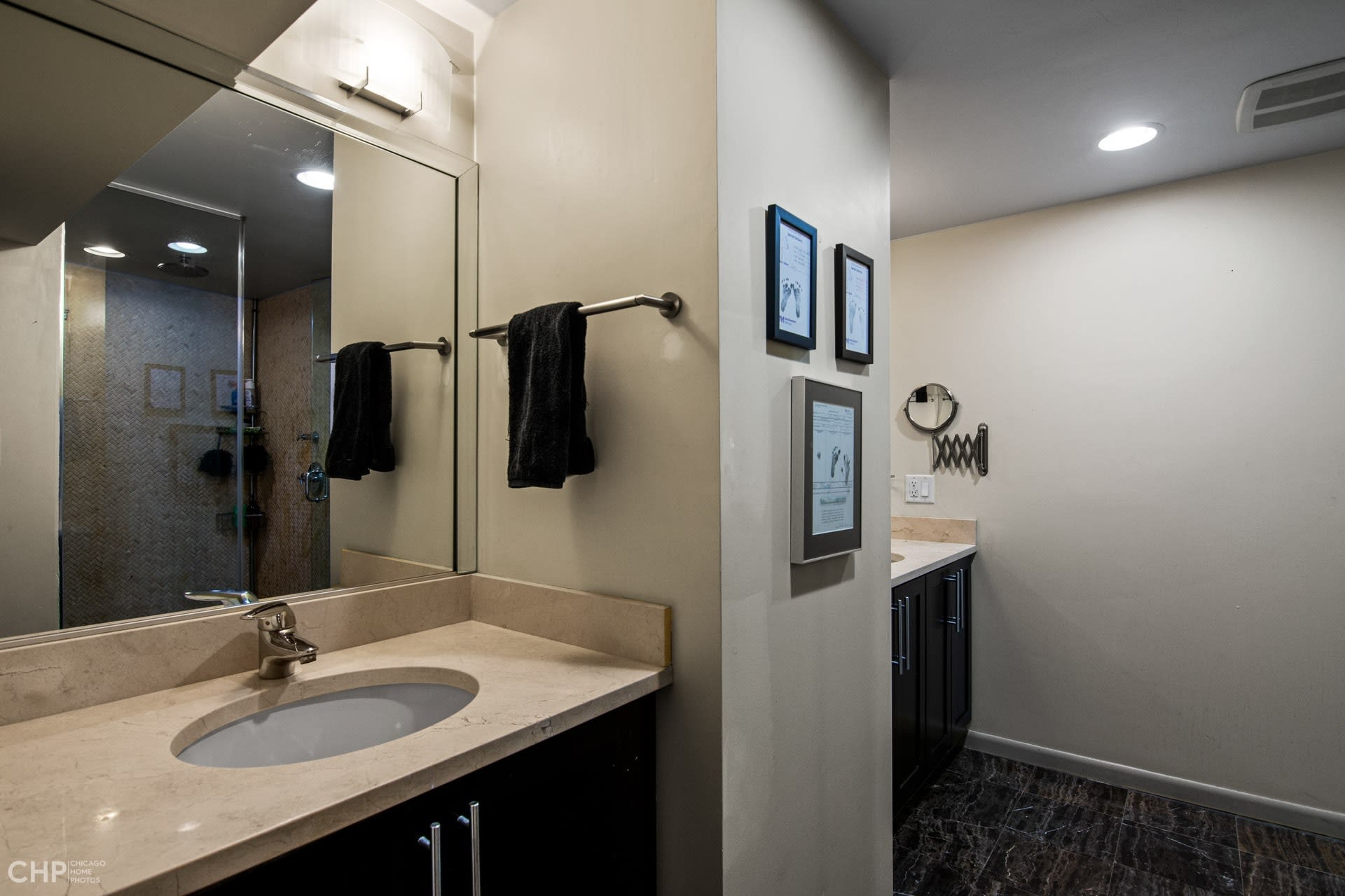 2525 N. Sheffield #1B