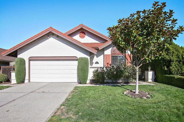 1137 Ramblewood Way