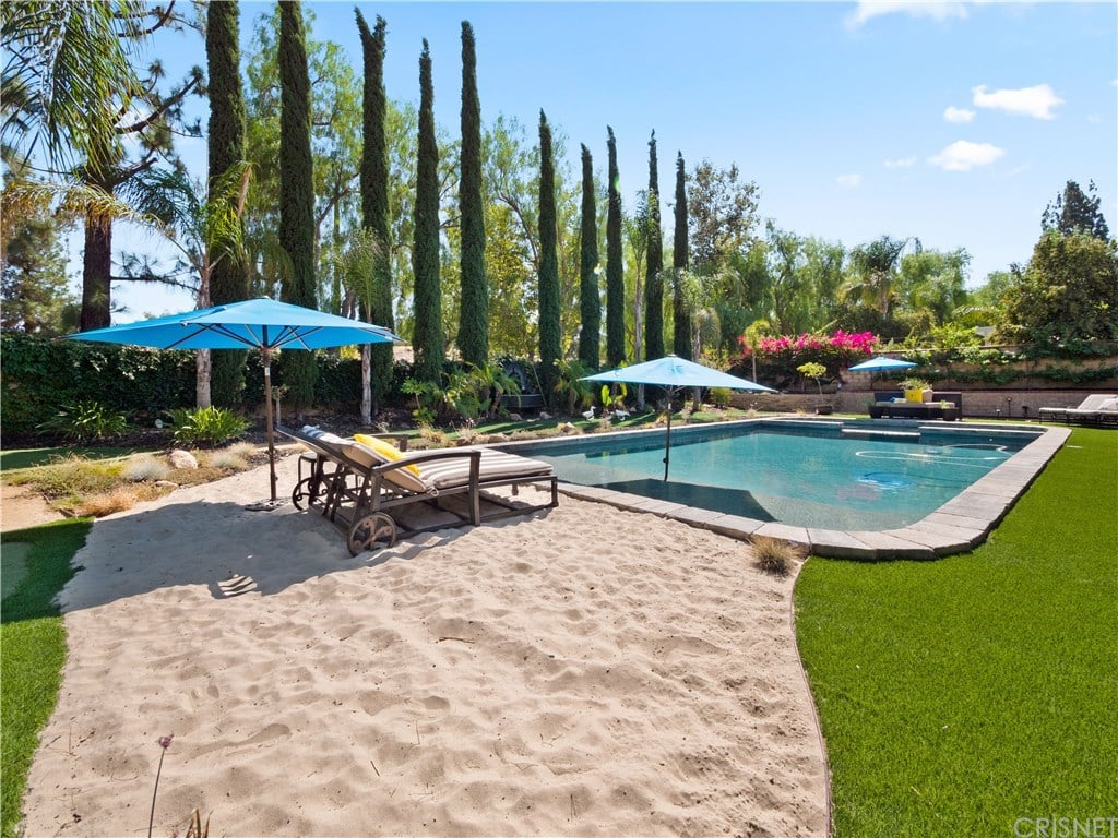 29514 Meadowmist Way