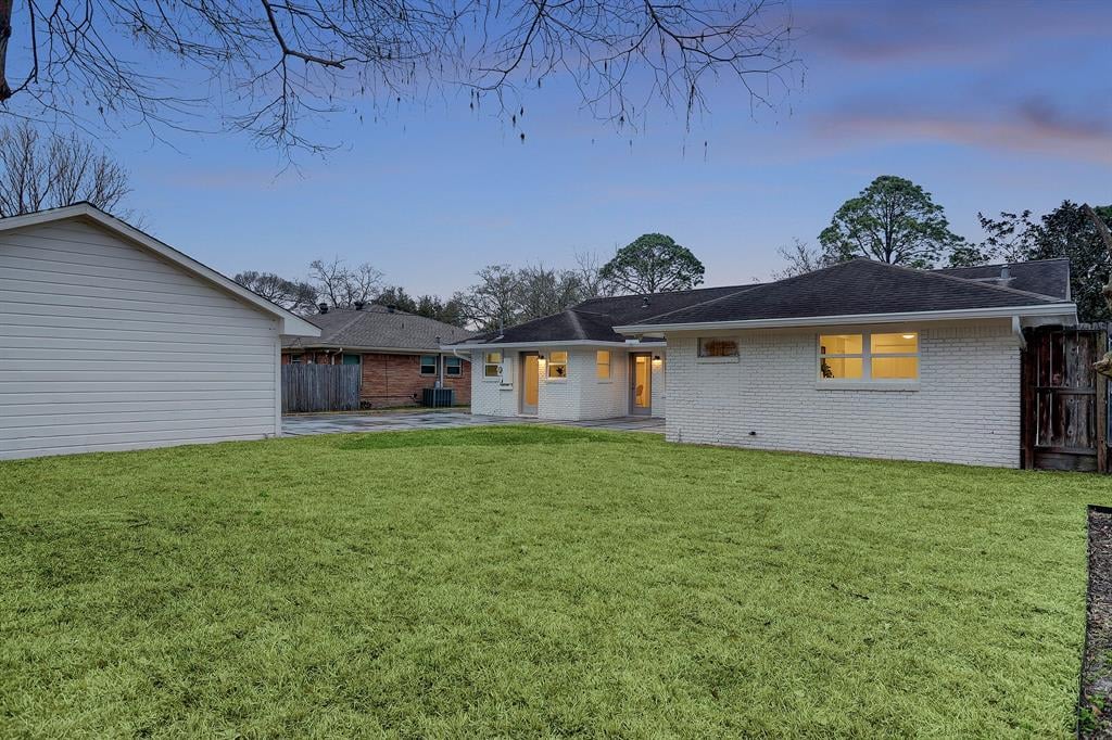 4319 Sarong Dr. 