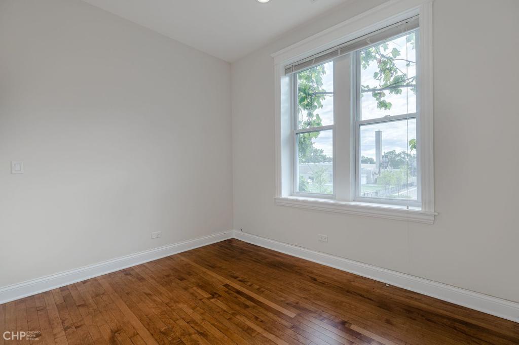 2048 W. Evergreen #2