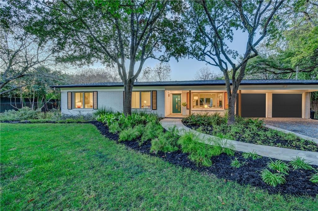 30 Reese Dr