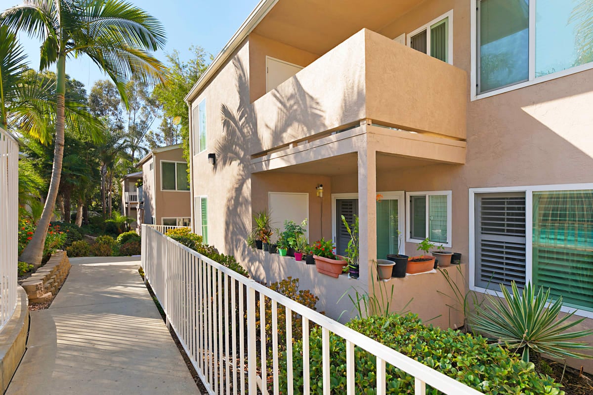 Mira Mesa condo