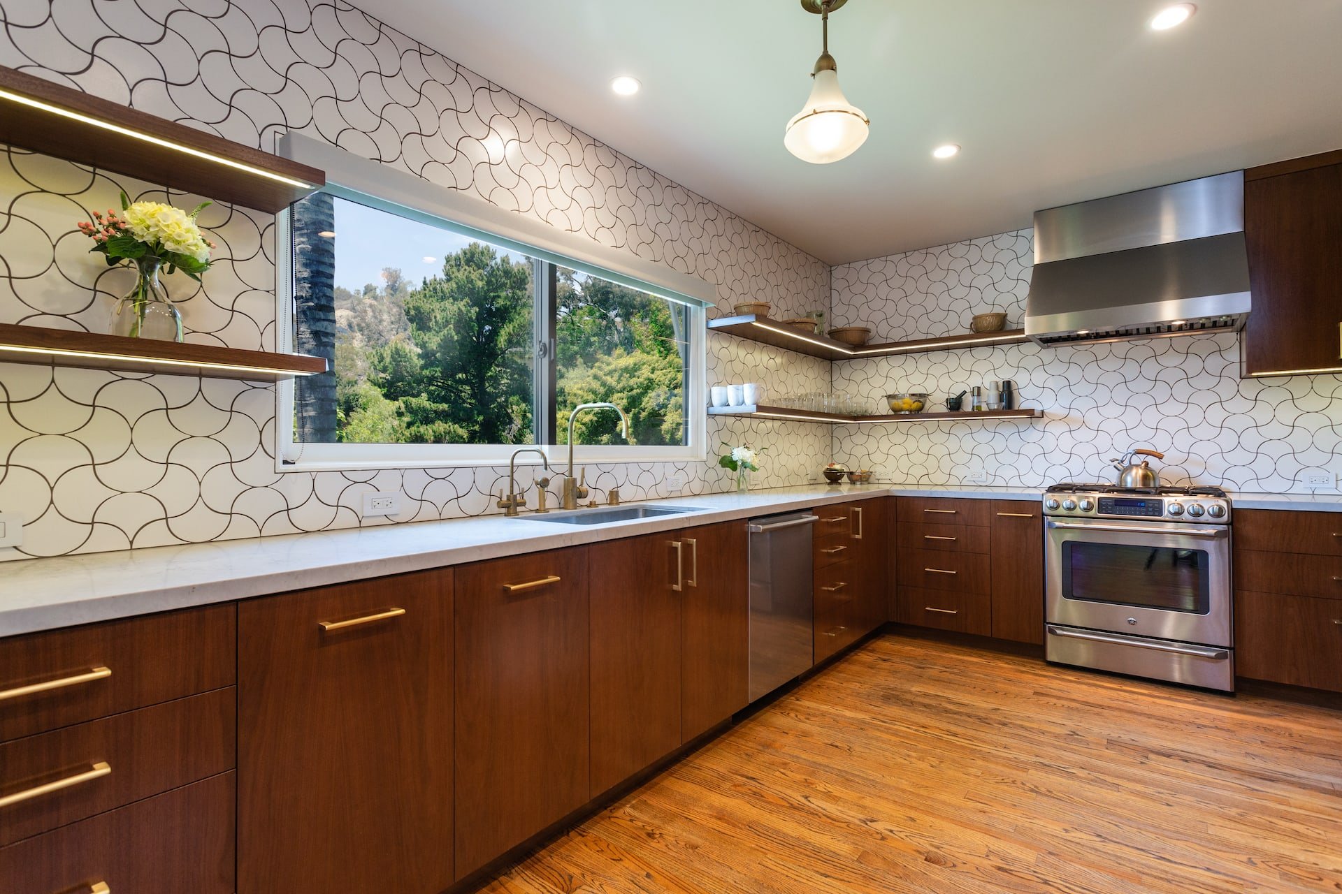 7555 Jalmia Way, Nichols Canyon