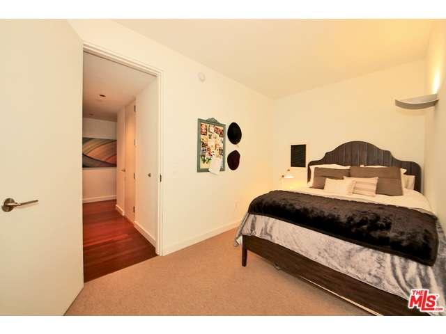 6250 Hollywood Boulevard, Unit 4N