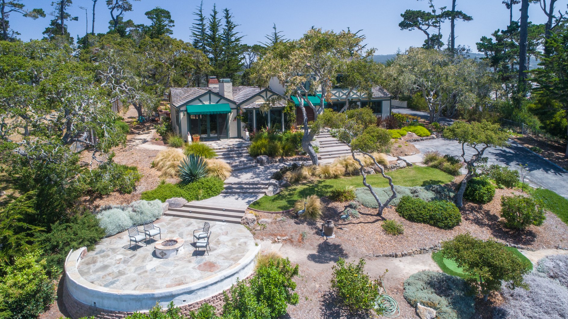 1277 Padre Ln