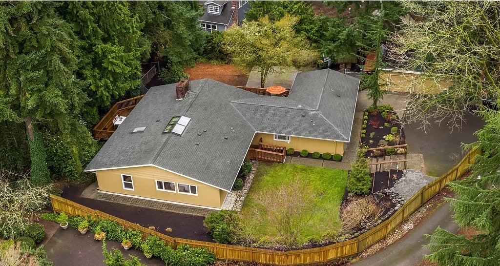 4233 83rd Ave SE
