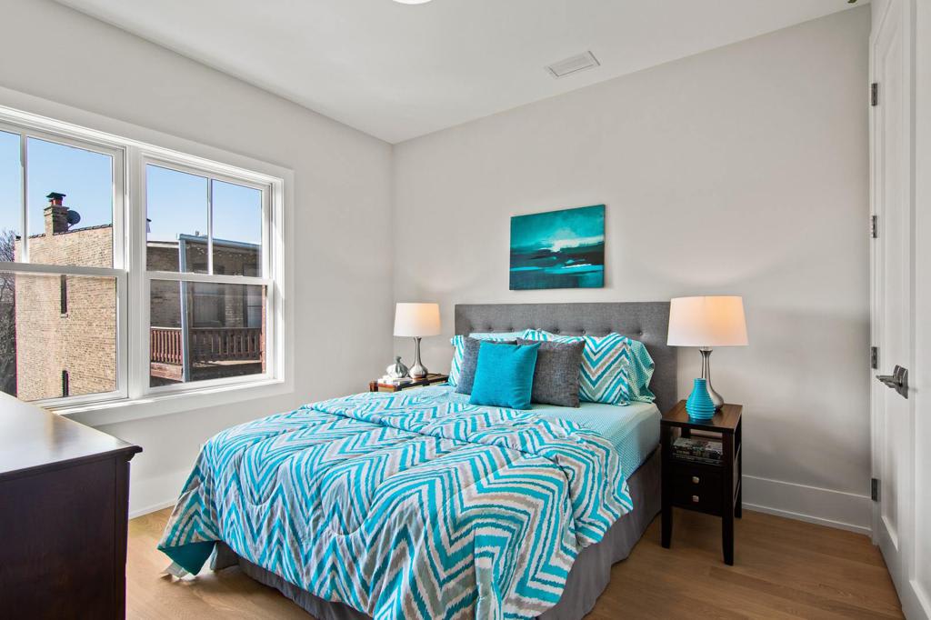 Wicker Park New Construction: 1909 W. Schiller #2E