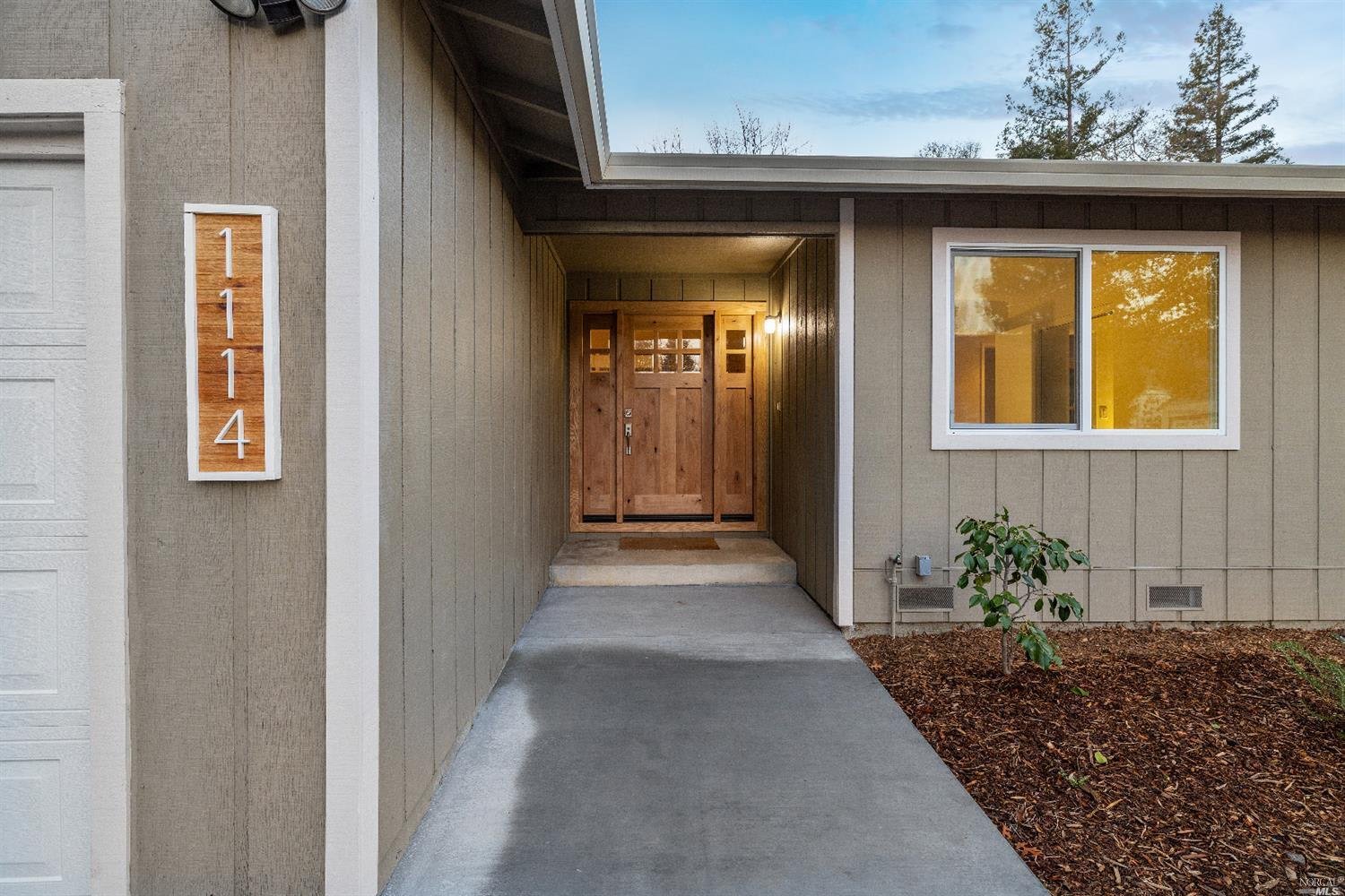 1114 Sonoma Glen Cir
