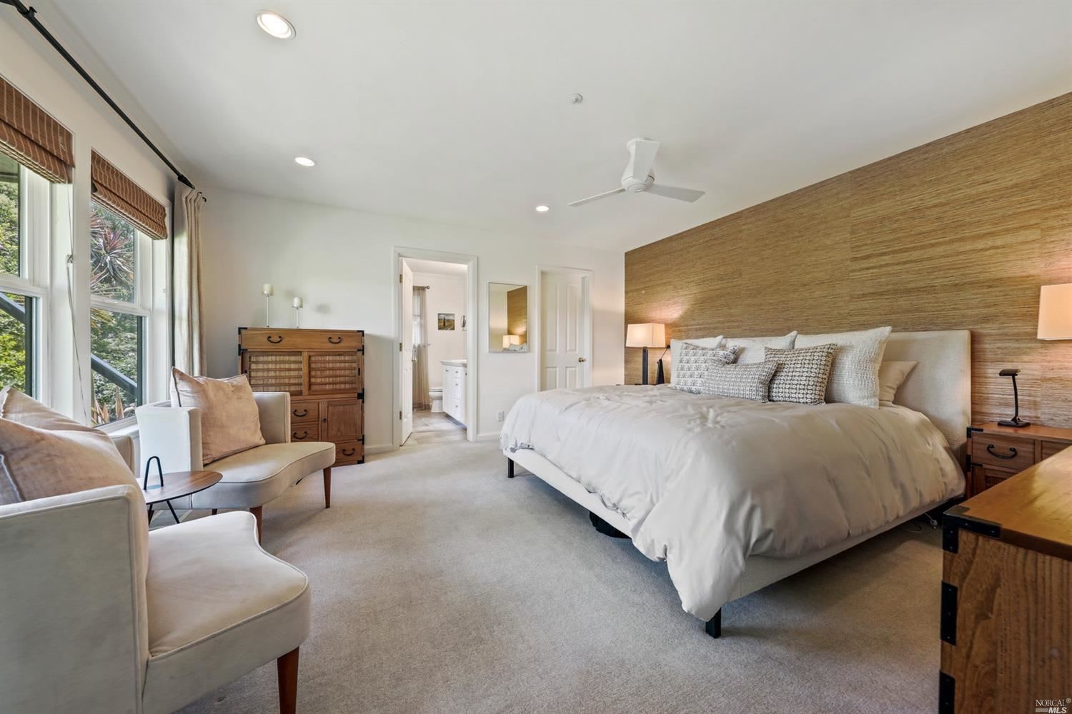 Enchanting Craftsman Retreat