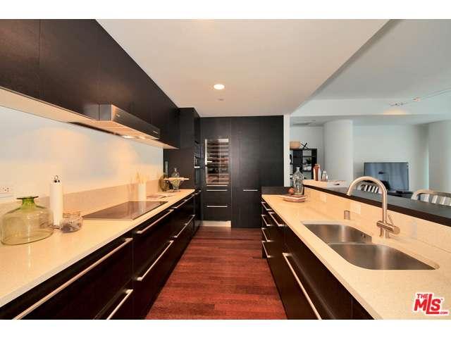 6250 Hollywood Boulevard, Unit 4N