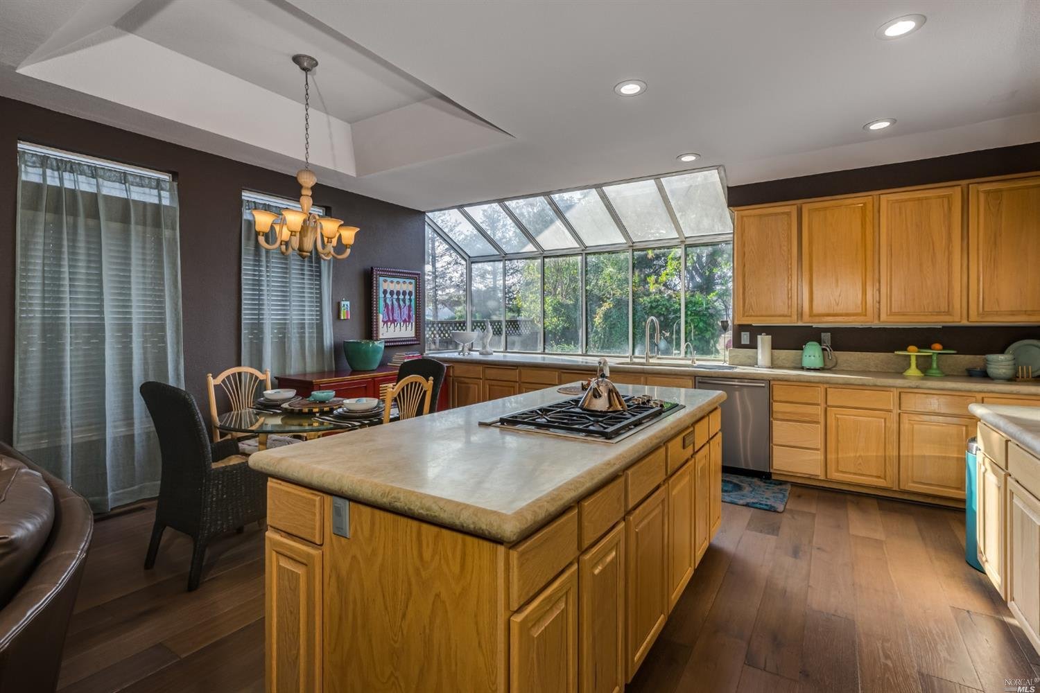1829 Adobe Creek Dr