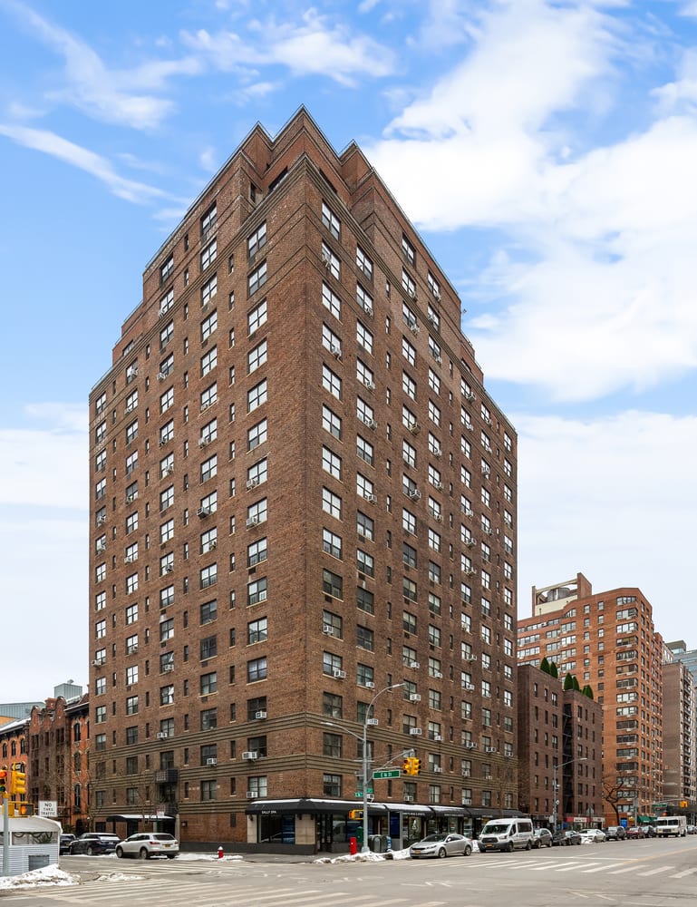 200 E 16th St, #16C