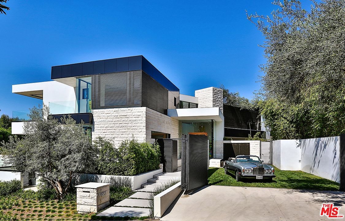 Infinity Palazzo
