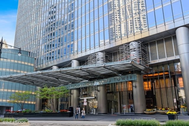 401 Wabash #77C Rental