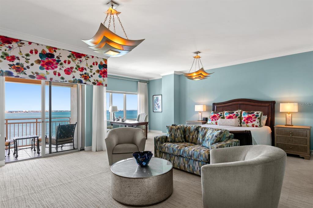 1111 RITZ CARLTON DRIVE Unit: 1701