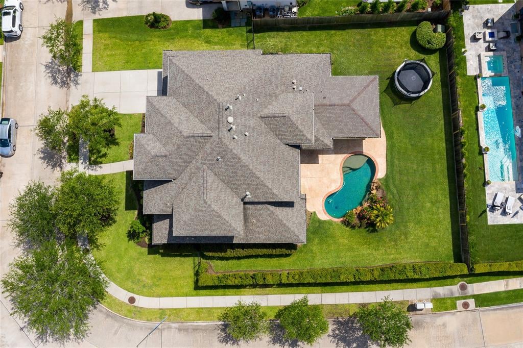 3311 Prestwick Square
