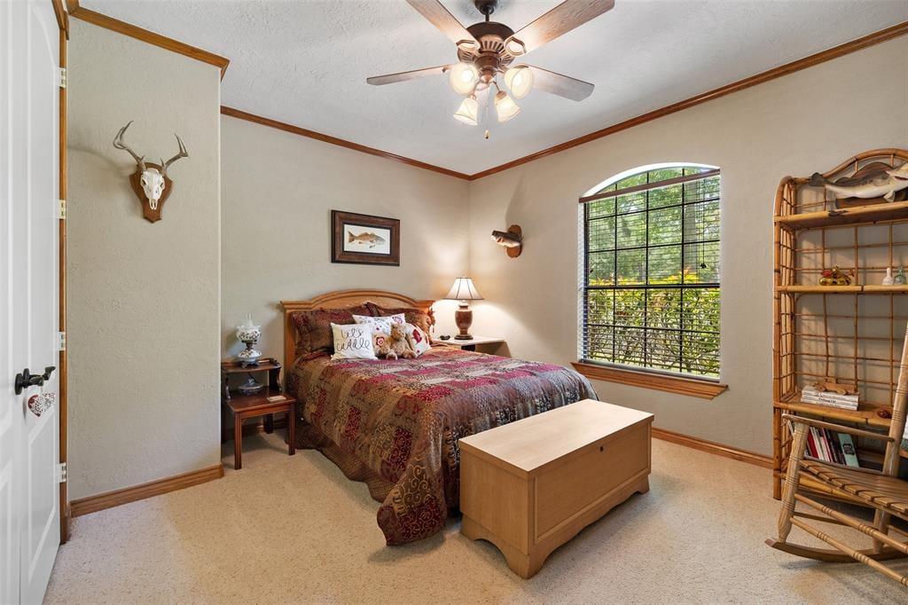 540 Walnut Dr Bellville, Tx 77418