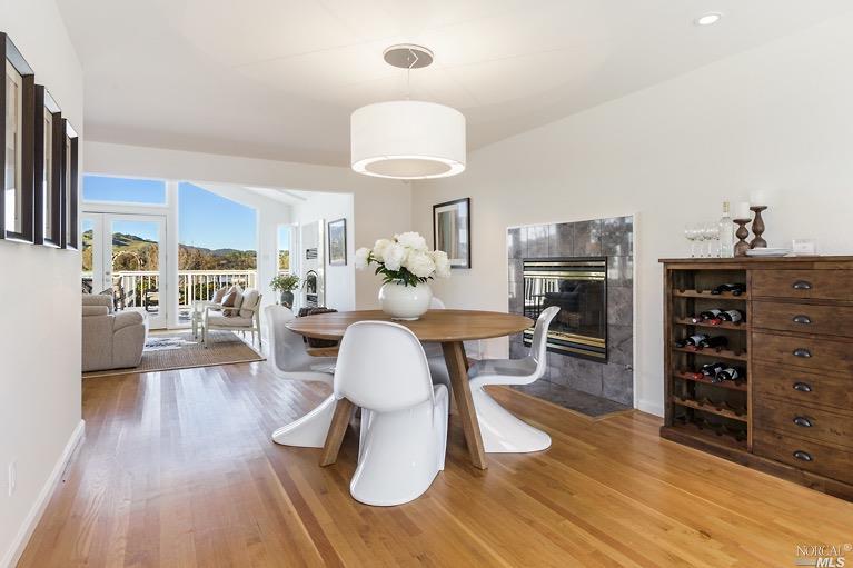 603 Vendola Dr