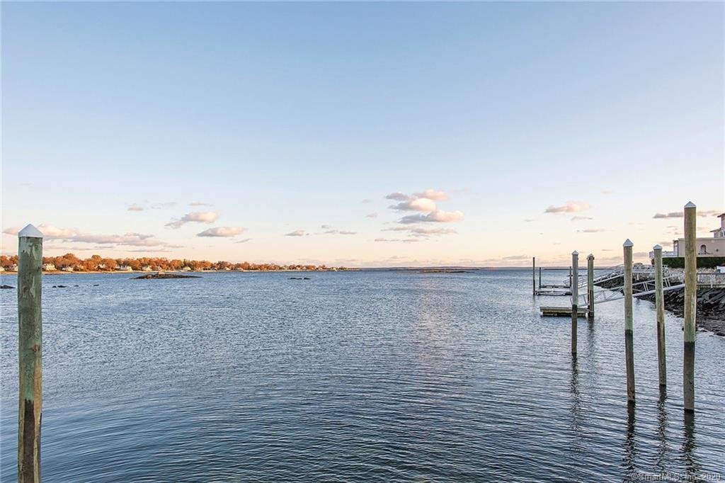 26 Davenport Dr