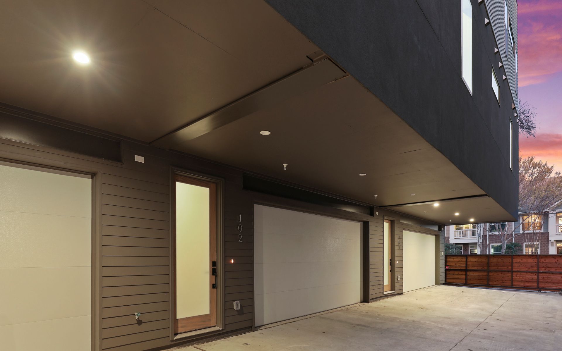1855 Summit Ave, #103