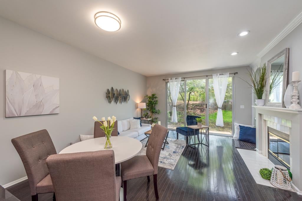 275 Meribel Ct